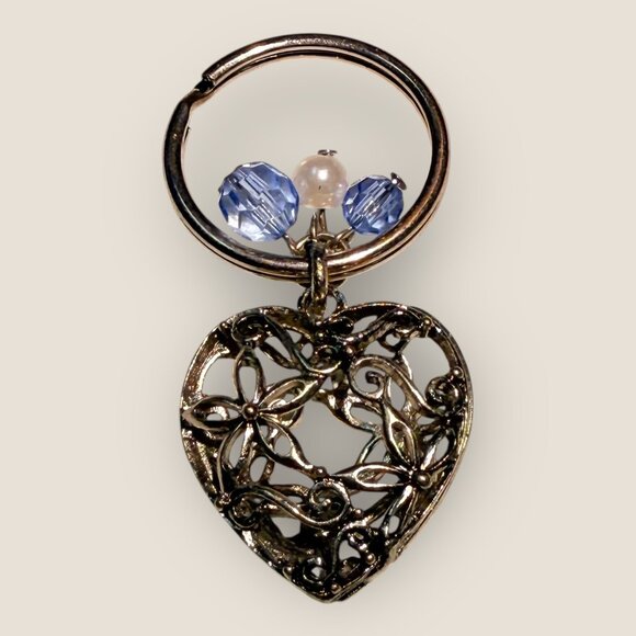 Floral Filigree Heart Keychain Keyring Silver-tone Blue White Beads - Picture 2 of 3